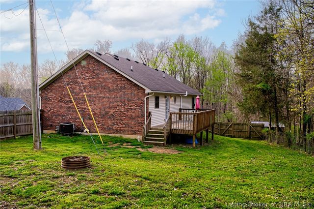 17541 Highway 31 S, Henryville, IN 47126