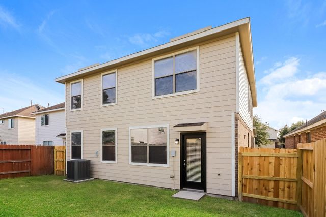 1650 Bonnyton Lane, Houston, TX 77014