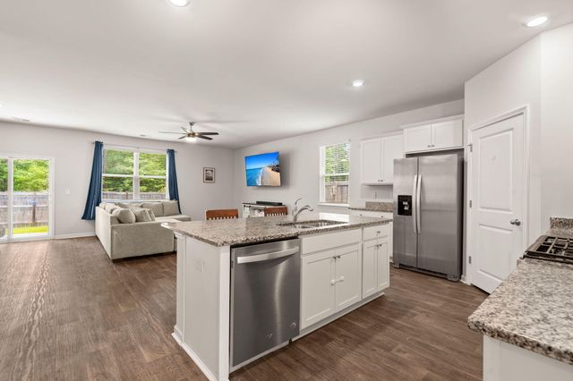 354 Bering Lane, Summerville, SC 29486