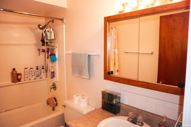 4507 Tamarack Drive, Fort Wayne, IN 46835