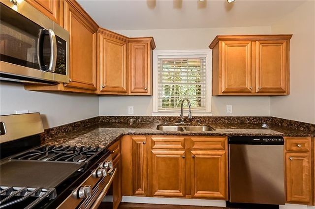 1868 Longdale Drive, Decatur, GA 30032