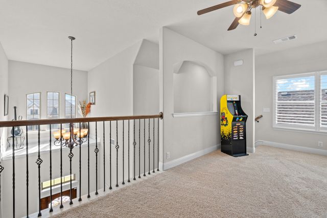 617 Antswood Drive, Fort Worth, TX 76108