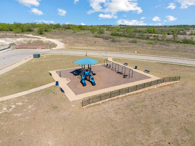 617 Antswood Drive, Fort Worth, TX 76108