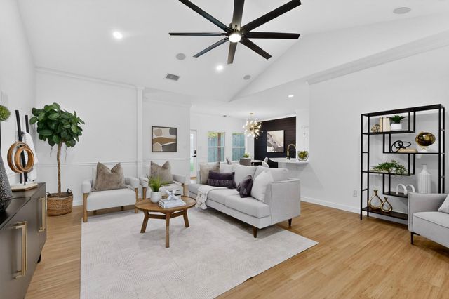 14902 Longbranch DR, Austin, TX 78734