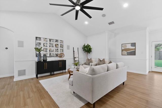 14902 Longbranch DR, Austin, TX 78734
