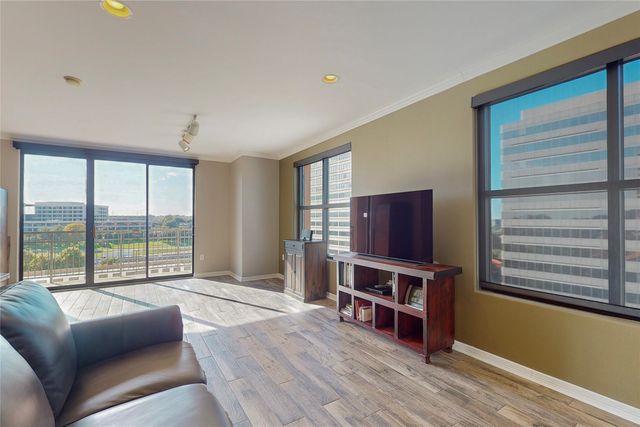 330 Las Colinas Boulevard E 920, Irving, TX 75039