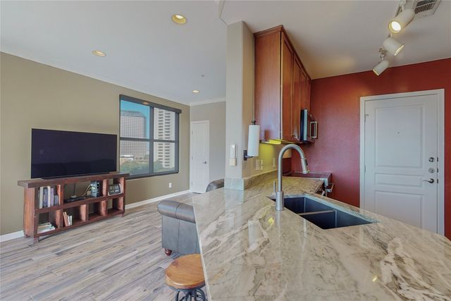 330 Las Colinas Boulevard E 920, Irving, TX 75039
