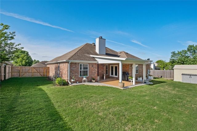 408 Ridgemont Avenue, Lowell, AR 72745