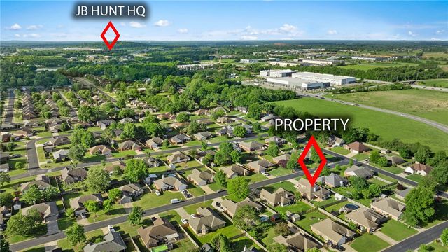 408 Ridgemont Avenue, Lowell, AR 72745