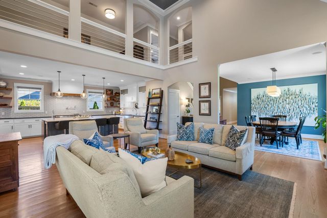 308 Lighthorse Ln, Spartanburg, SC 29302