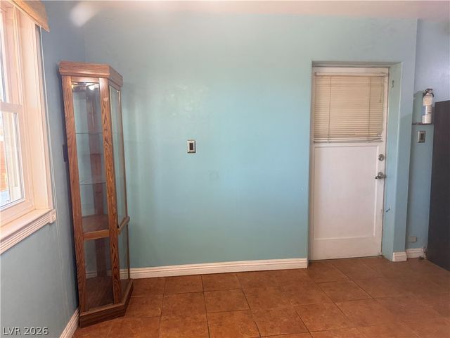 483 Hazel Street, Henderson, NV 89015