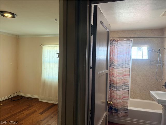 483 Hazel Street, Henderson, NV 89015