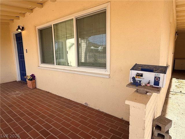 483 Hazel Street, Henderson, NV 89015