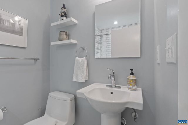 2310 TARLETON DR, Charlottesville, VA 22901