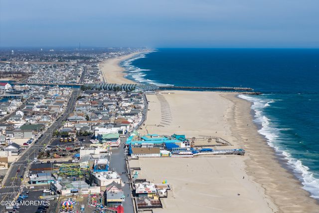 900 Ocean Avenue 24, Point Pleasant Beach, NJ 08742