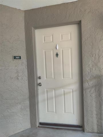 1865 Palm Cove Blvd 9-305, Delray Beach, FL 33445