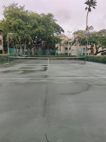 1865 Palm Cove Blvd 9-305, Delray Beach, FL 33445