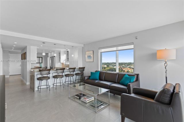 2611 N Riverside Dr 901, Pompano Beach, FL 33062