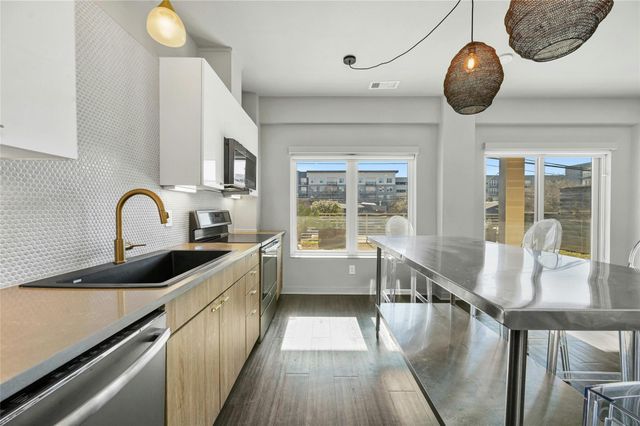 4361 S Congress Ave 129, Austin, TX 78745