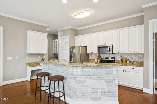 124 Kingsport Road, Holly Springs, NC 27540