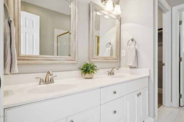 124 Kingsport Road, Holly Springs, NC 27540