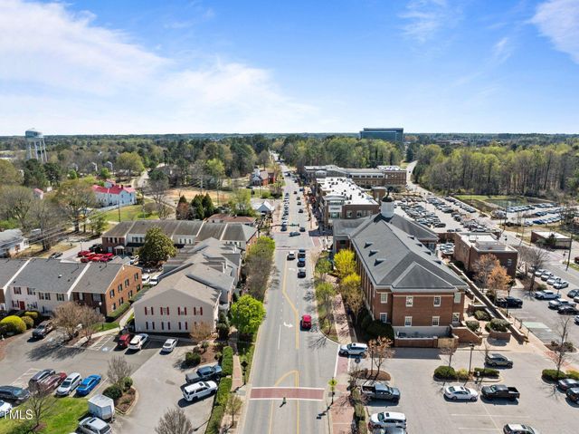 124 Kingsport Road, Holly Springs, NC 27540