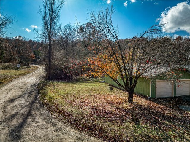 365 Marion County 6032, Yellville, AR 72687