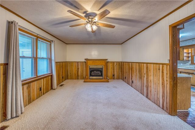 365 Marion County 6032, Yellville, AR 72687