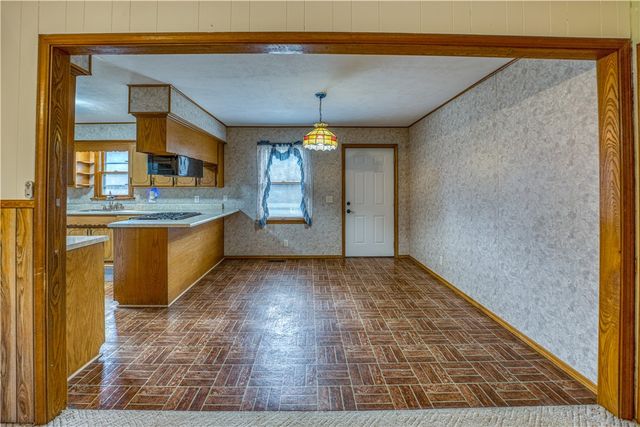 365 Marion County 6032, Yellville, AR 72687