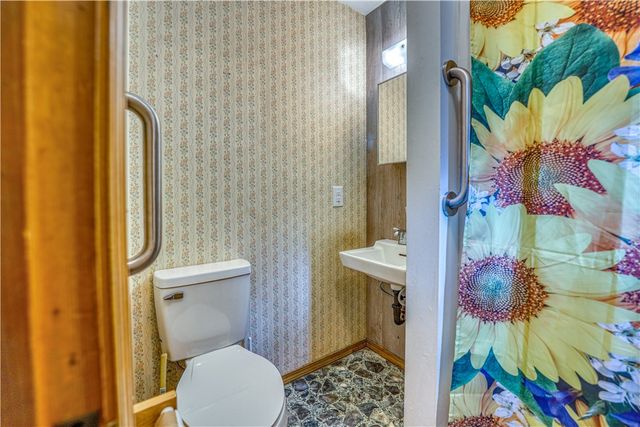 365 Marion County 6032, Yellville, AR 72687