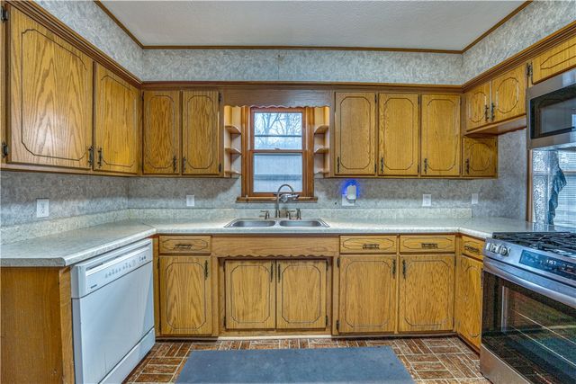 365 Marion County 6032, Yellville, AR 72687