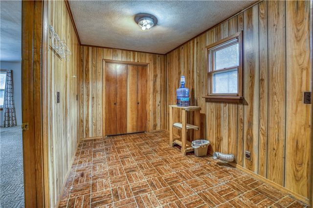 365 Marion County 6032, Yellville, AR 72687