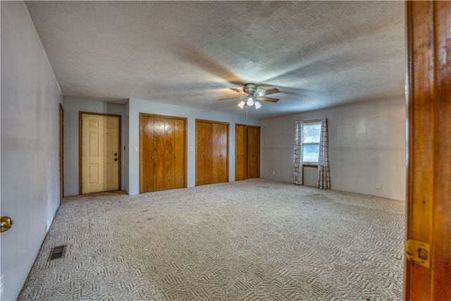 365 Marion County 6032, Yellville, AR 72687