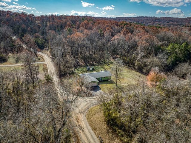 365 Marion County 6032, Yellville, AR 72687