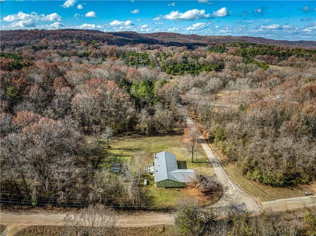 365 Marion County 6032, Yellville, AR 72687