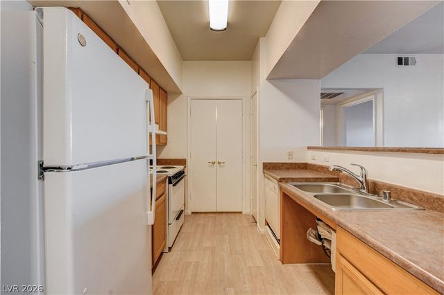 45 Maleena Mesa Street 113, Henderson, NV 89074