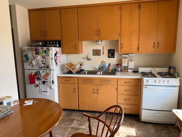 510 Main Street N, Isle, MN 56386