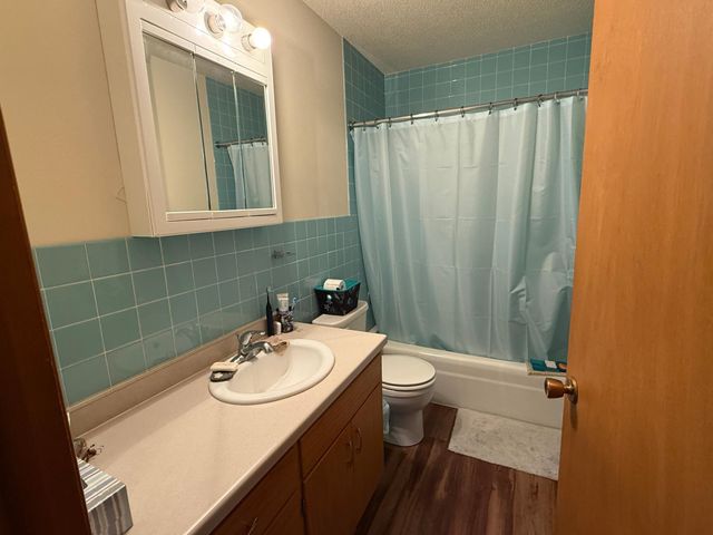 510 Main Street N, Isle, MN 56386