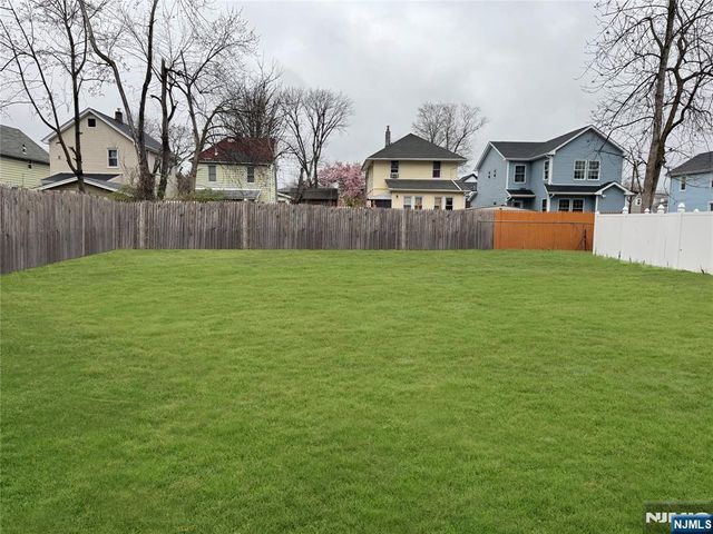 288 JAMES Street, Hackensack, NJ 07601
