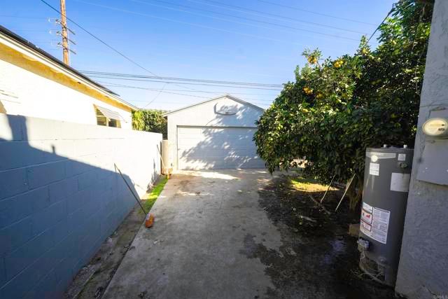 7513 Pivot Street, Downey, CA 90241