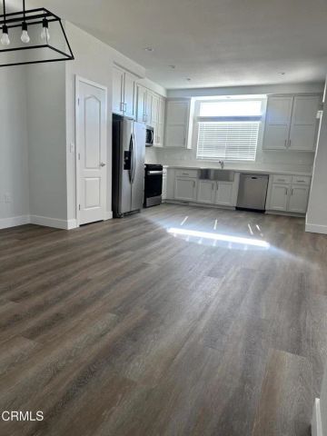 1585 Cherry 100, Oxnard, CA 93033