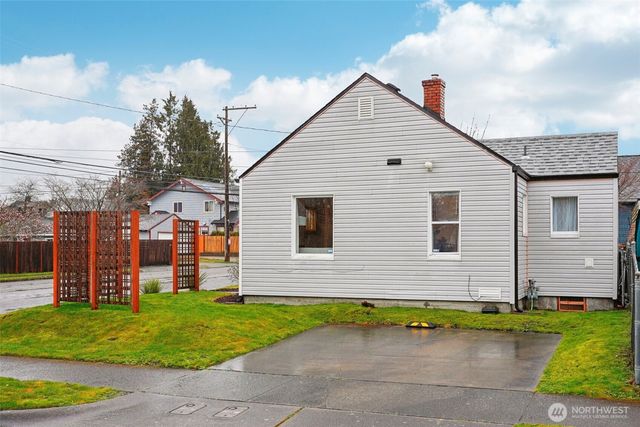 2922 S 54th Street, Tacoma, WA 98409
