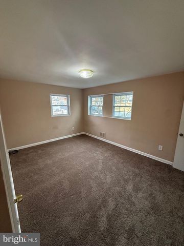 7804 TEMPLE ST, Hyattsville, MD 20783