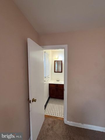 7804 TEMPLE ST, Hyattsville, MD 20783