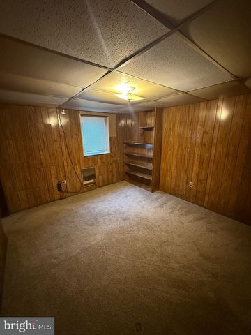 7804 TEMPLE ST, Hyattsville, MD 20783