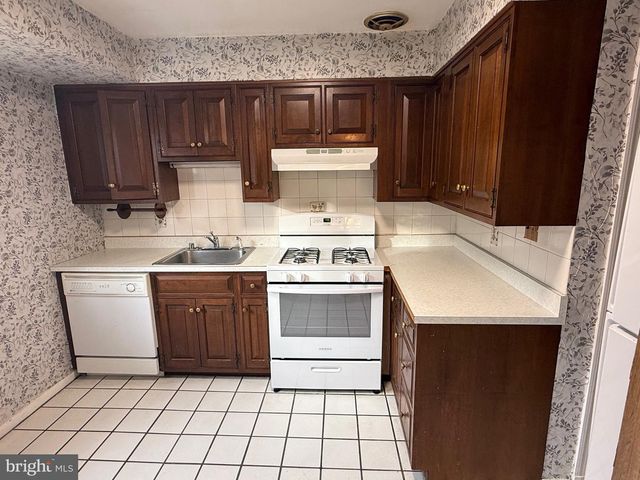 7804 TEMPLE ST, Hyattsville, MD 20783