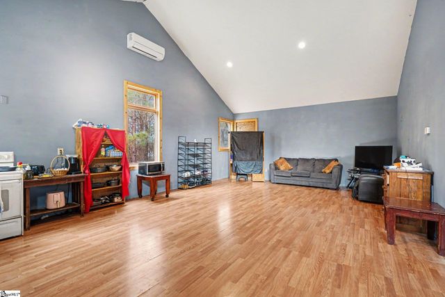 113 Ernestine Hayes Road, Pickens, SC 29671