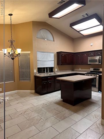 2600 Shakespeare Road, Las Vegas, NV 89108