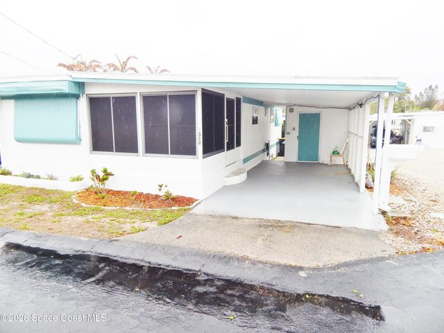 1328 Turkey Creek Drive NE, Palm Bay, FL 32905