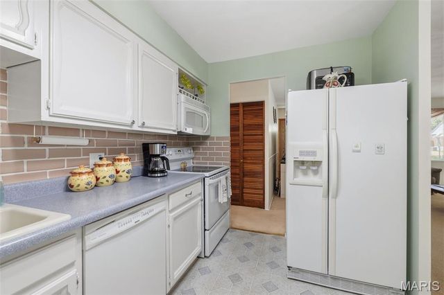 9540 Hale Drive, Affton, MO 63123